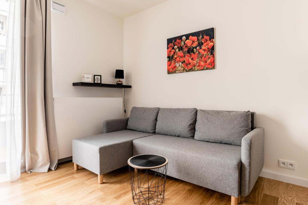 High Standard Studio Apartment In The Heart Of Βαρσοβία Εξωτερικό φωτογραφία